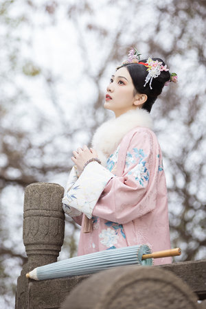 女高中生第一次破—国产av